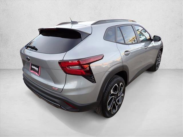 New 2026 Chevrolet Trax RS w/ Sunroof Package image 4