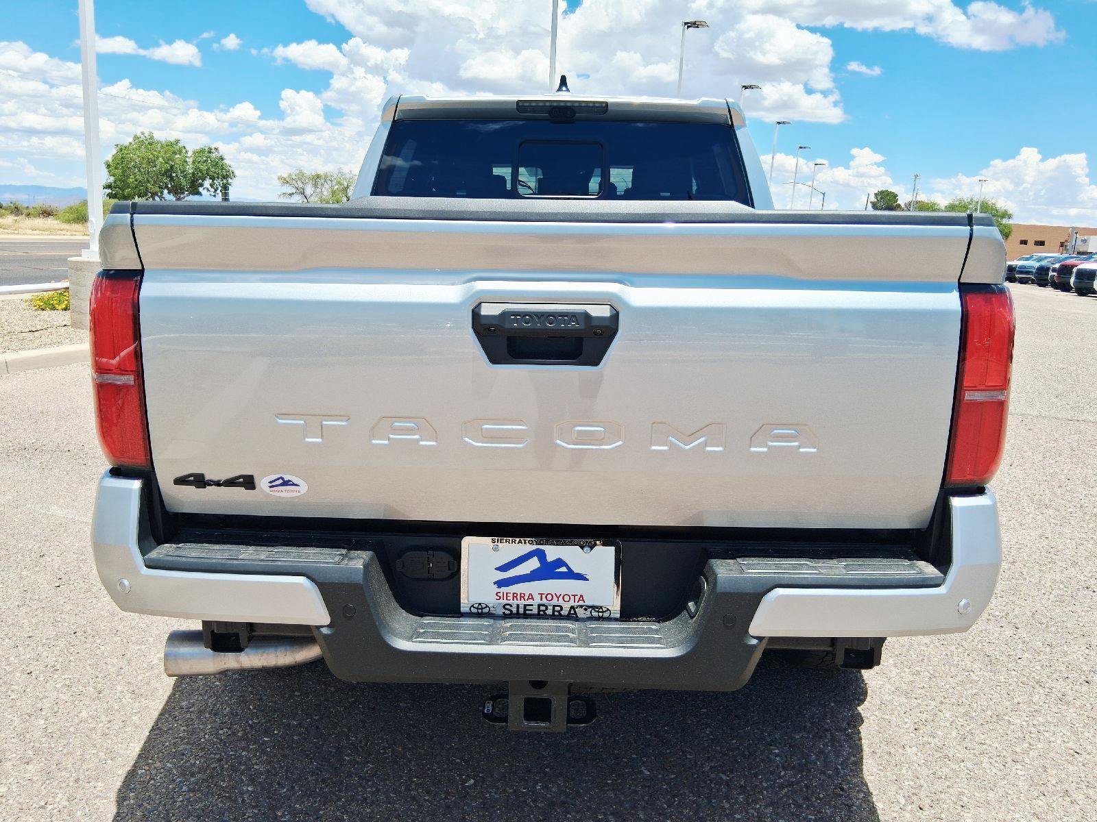 New 2026 Toyota Tacoma TRD Off-Road w/ TRD Off Road Premium Package AWD/4WD image 4