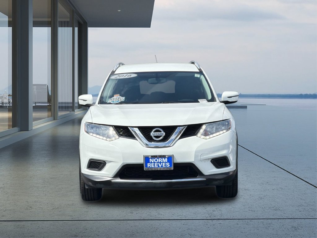 Used 2016 Nissan Rogue S w/ Appearance Package FWD image 9