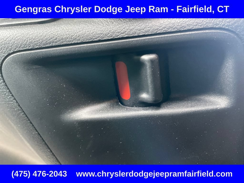 Certified 2024 Chrysler Pacifica Touring-L w/ S Appearance Package AWD/4WD image 43