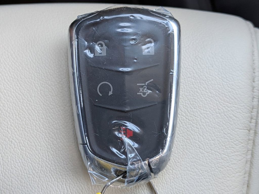 Used 2018 Cadillac XT5 Premium Luxury image 33