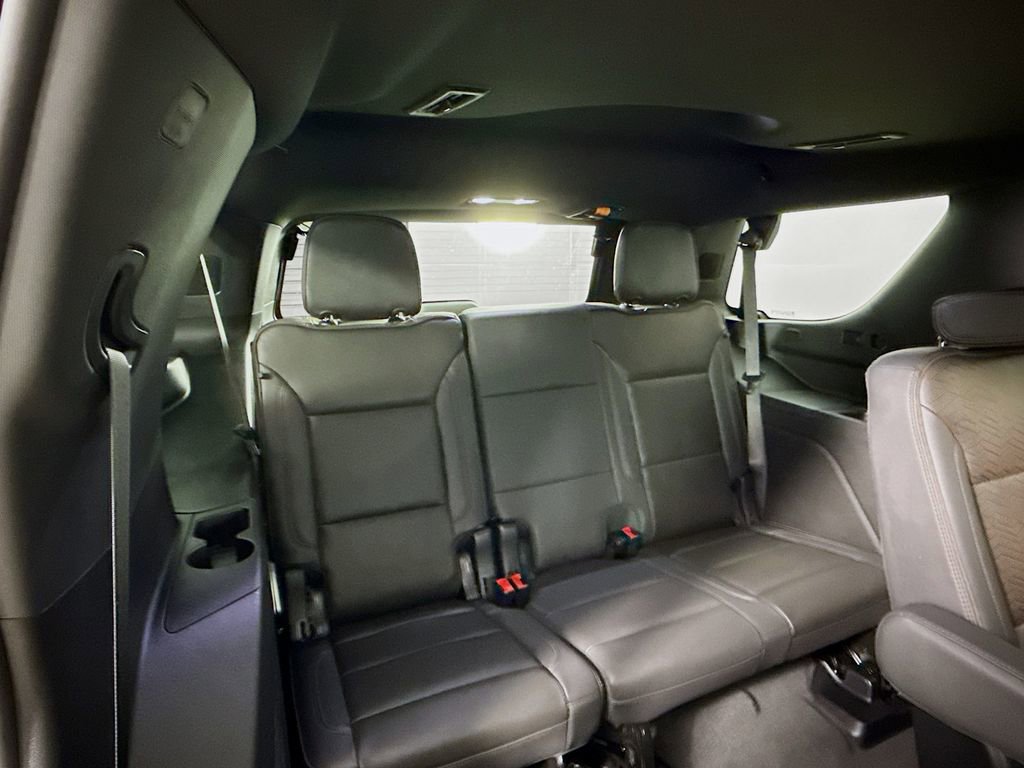 Used 2024 Chevrolet Tahoe High Country image 28