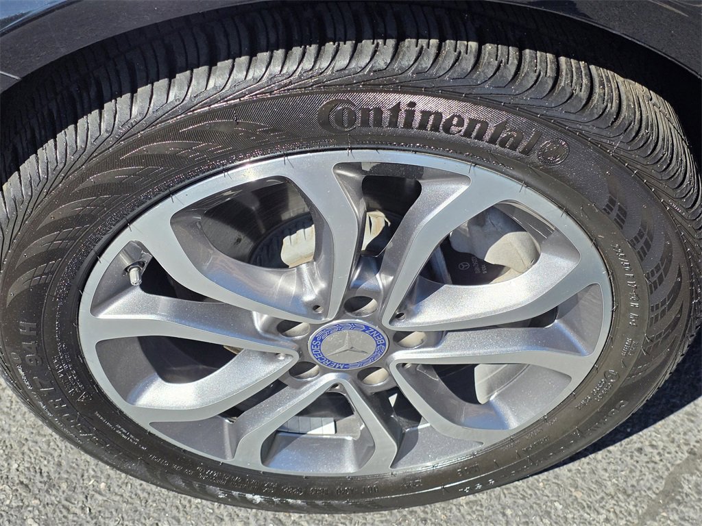Used 2017 Mercedes-Benz C 300 4MATIC Sedan image 14