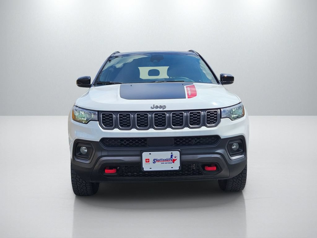 Used 2025 Jeep Compass Trailhawk AWD/4WD video 2