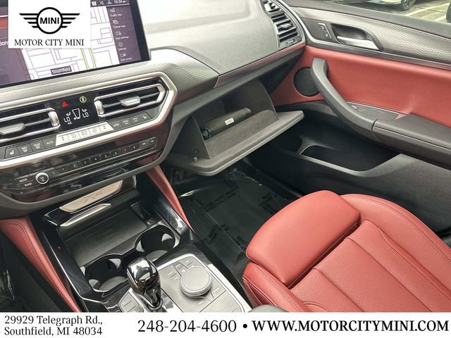 Used 2024 BMW X4 xDrive30i AWD/4WD image 38