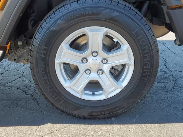 Used 2021 Jeep Wrangler Unlimited Sport AWD/4WD image 6
