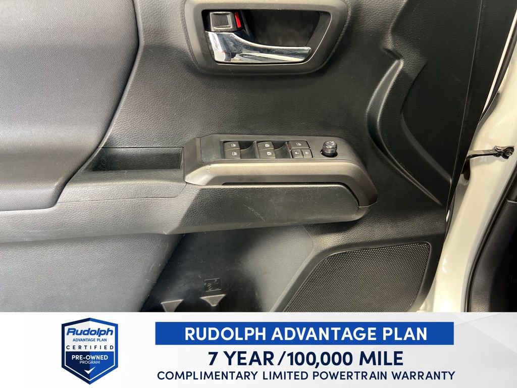 Used 2019 Toyota Tacoma TRD Off-Road image 12