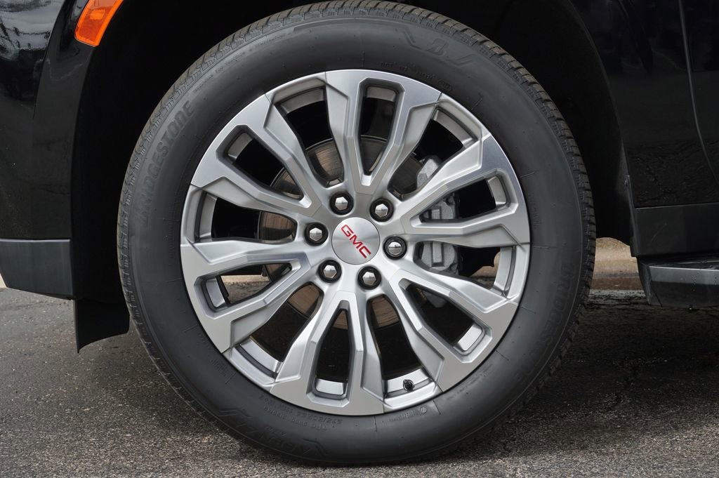 Used 2023 GMC Yukon Denali image 8