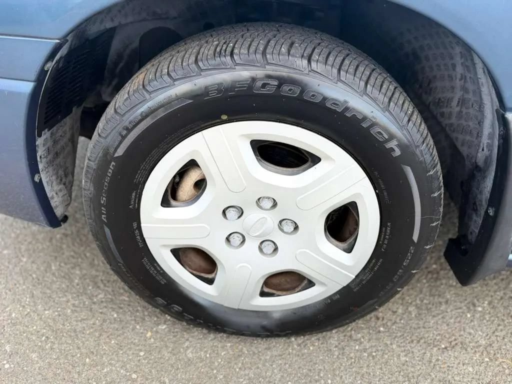 Used 2006 Ford Freestar SE FWD image 19
