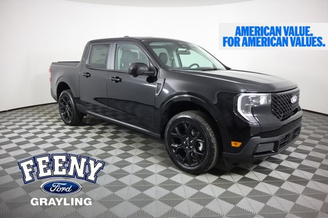 New 2026 Ford Maverick Lariat w/ Black Appearance Package
