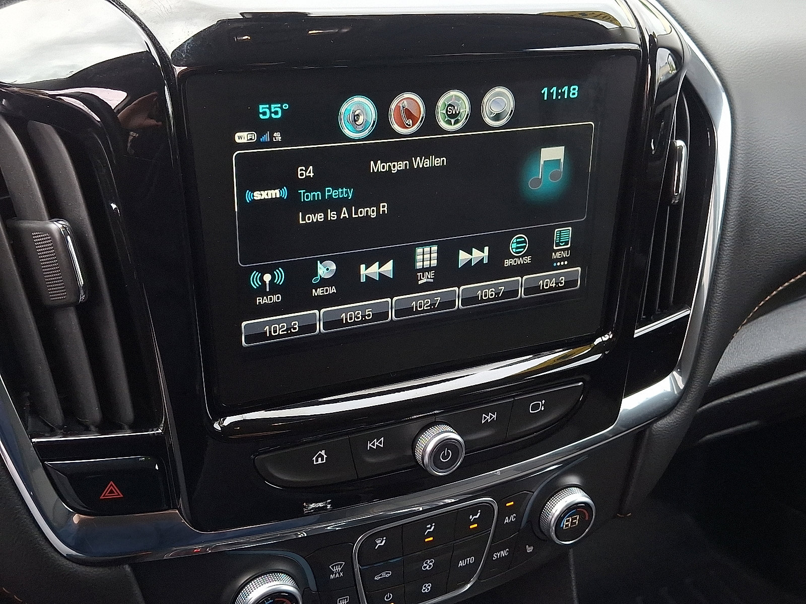 Used 2018 Chevrolet Traverse LT AWD/4WD image 19