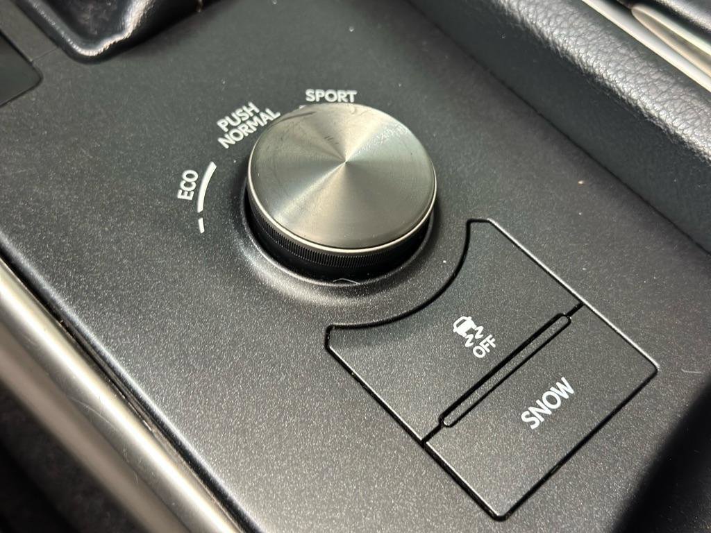Used 2015 Lexus IS 250 image 21