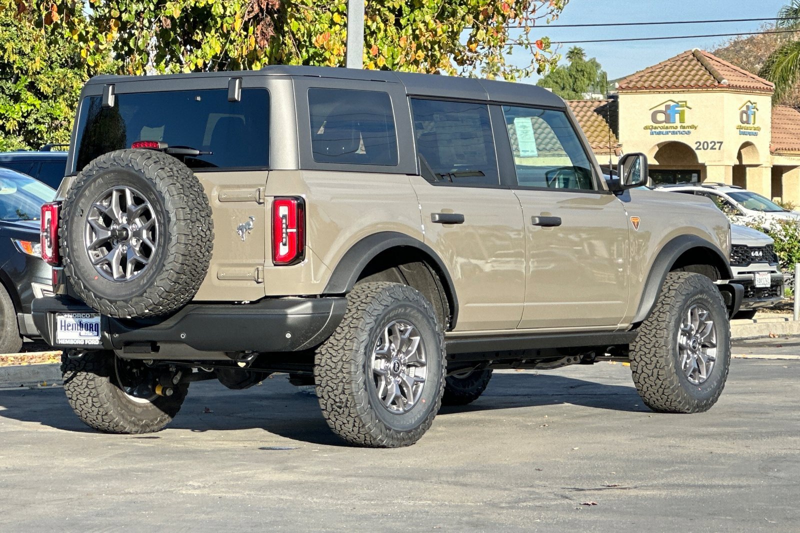 New 2025 Ford Bronco Badlands image 4