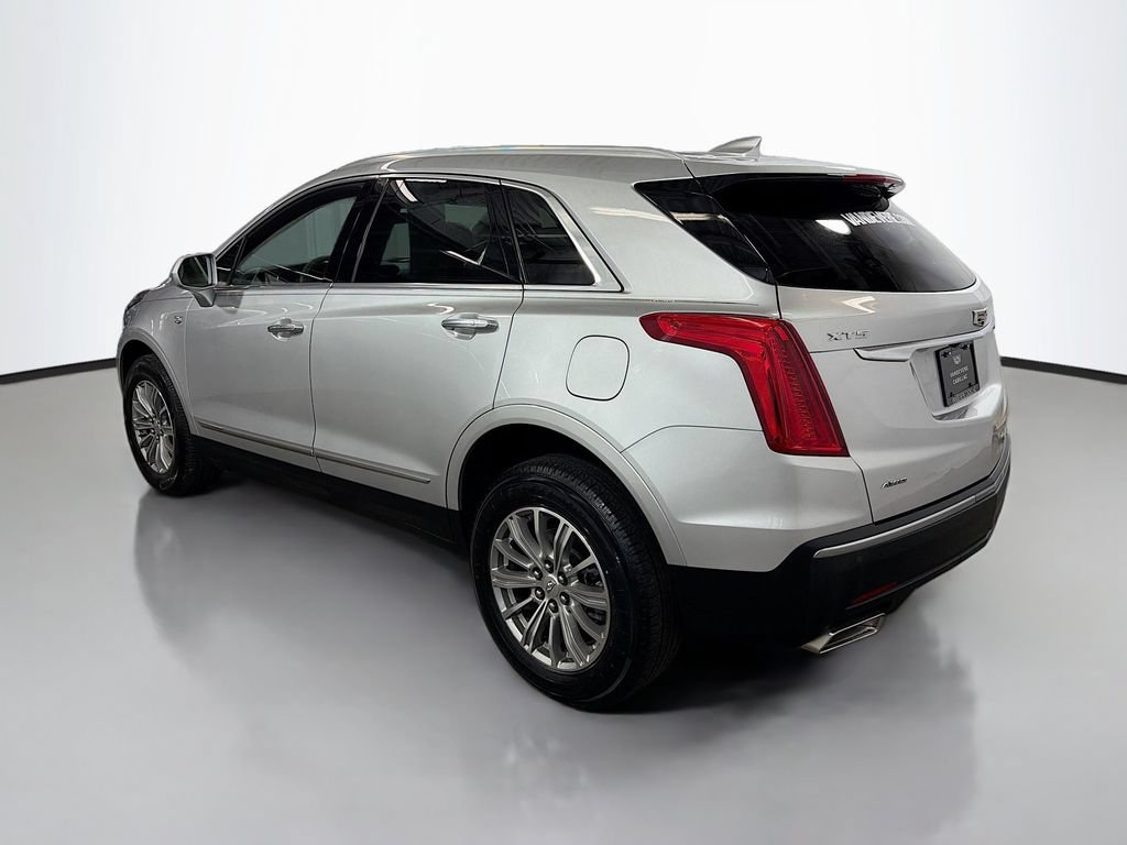 Used 2018 Cadillac XT5 Luxury AWD/4WD image 7
