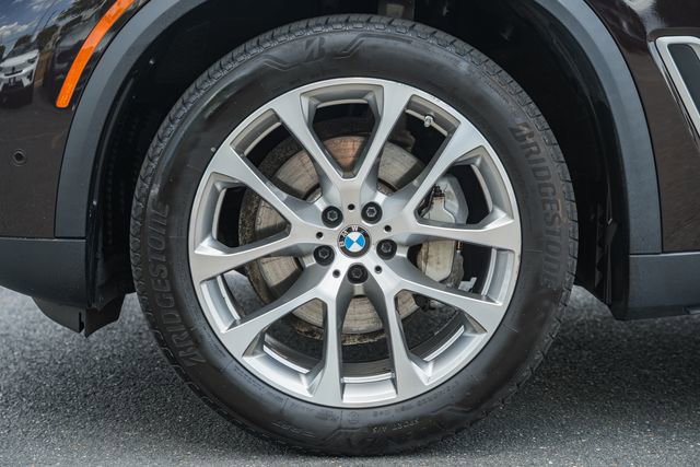 Used 2021 BMW X5 xDrive40i w/ Premium Package 2 AWD/4WD image 20