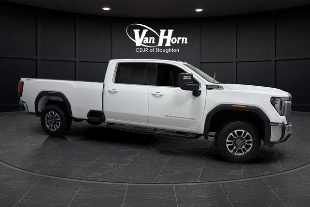 Used 2024 GMC Sierra 3500 SLE AWD/4WD image 2
