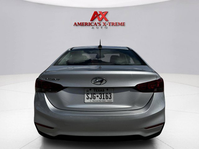 Used 2022 Hyundai Accent SEL image 4