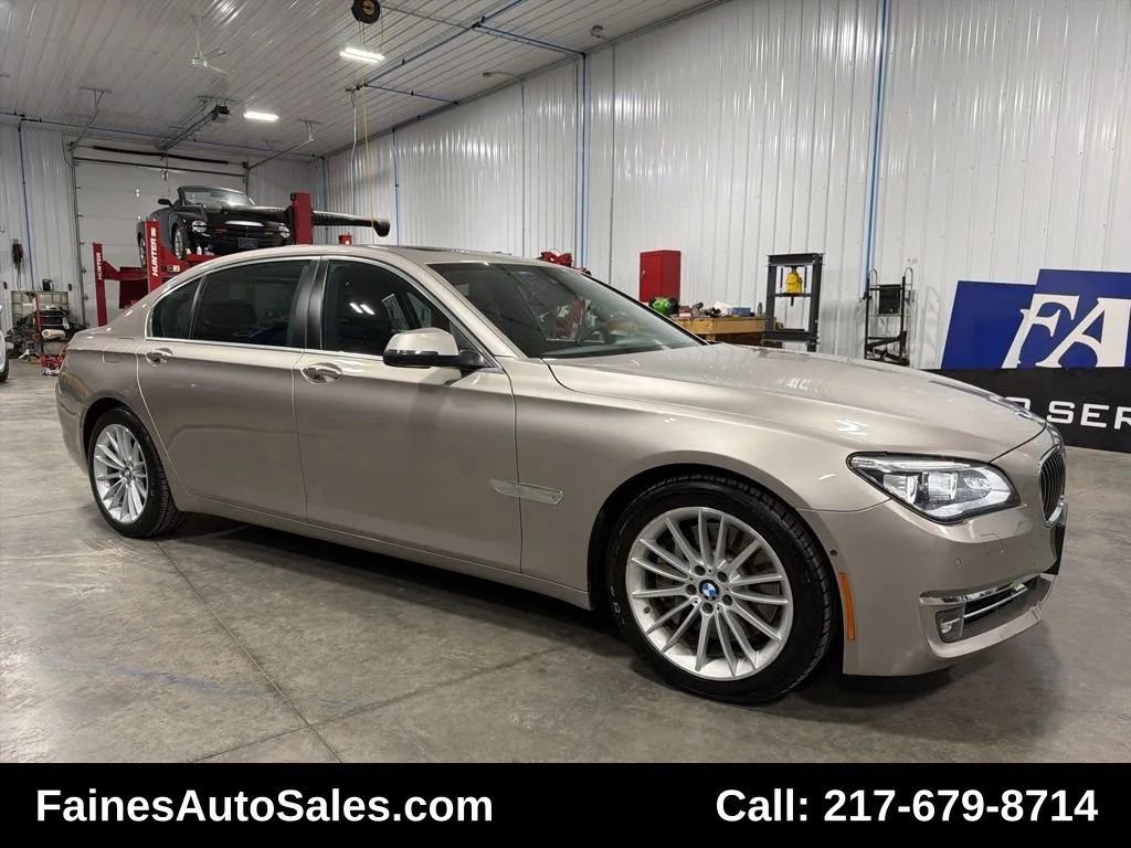 Used 2015 BMW 750Li xDrive 750Li xDrive Sedan 4D image 28