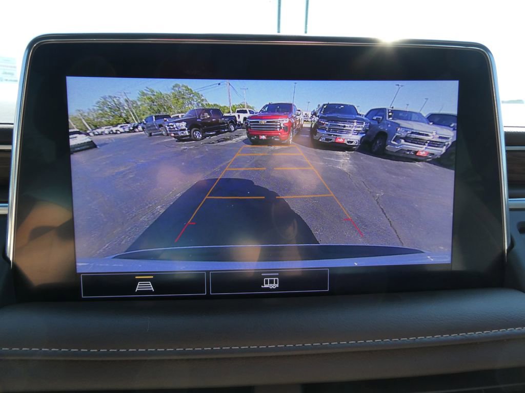 Certified 2021 Chevrolet Suburban LT w/ Rear Media and Nav Package AWD/4WD image 34