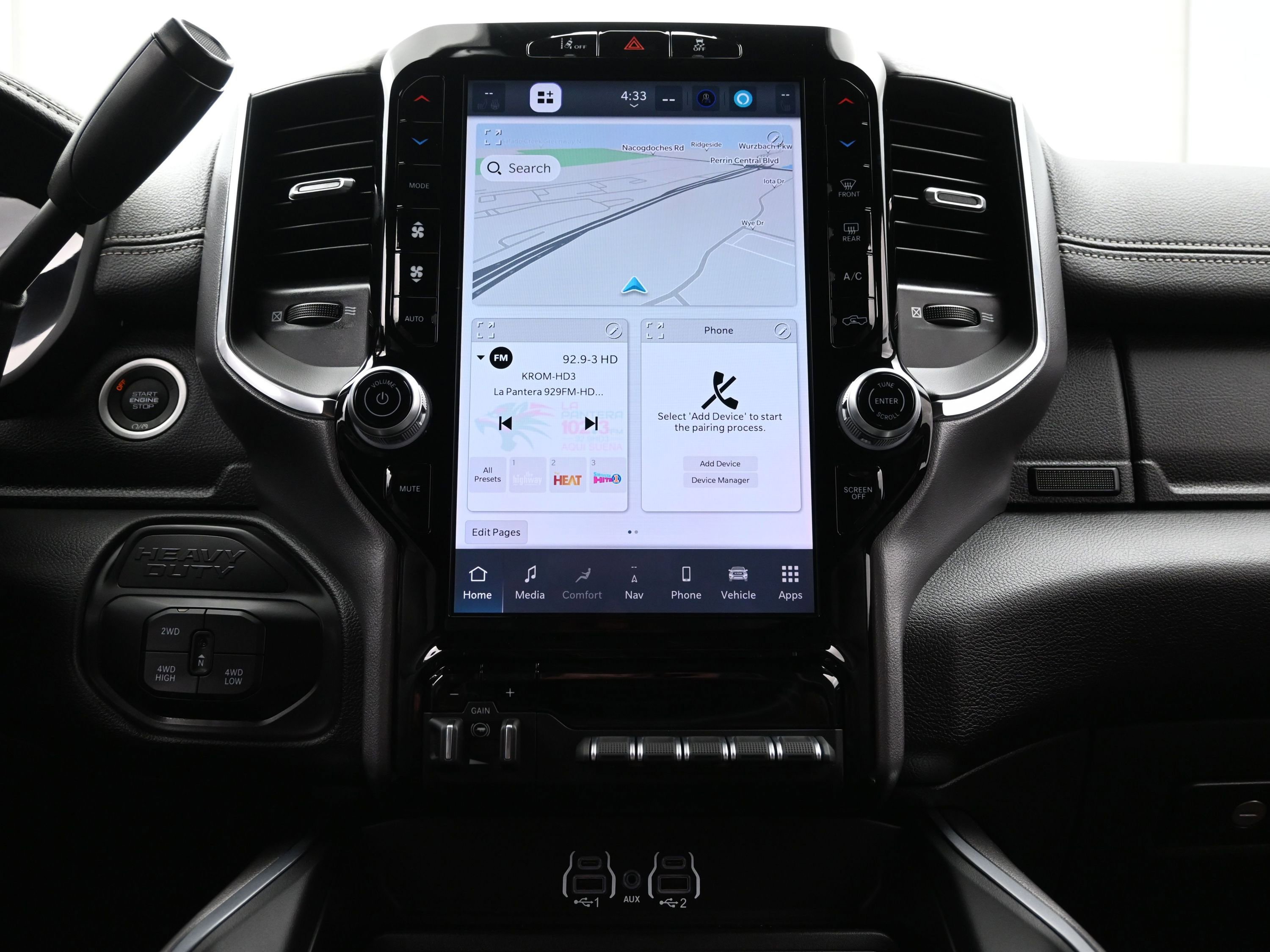 Used 2025 RAM 3500 Laramie w/ Night Edition image 17