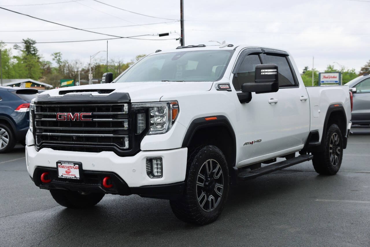 Used 2020 GMC Sierra 2500 AT4 w/ AT4 Premium Package AWD/4WD image 8