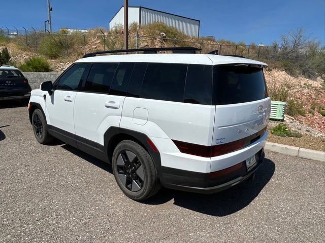 Used 2025 Hyundai Santa Fe SEL image 4