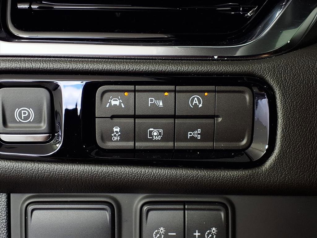 New 2026 GMC Yukon Denali image 10