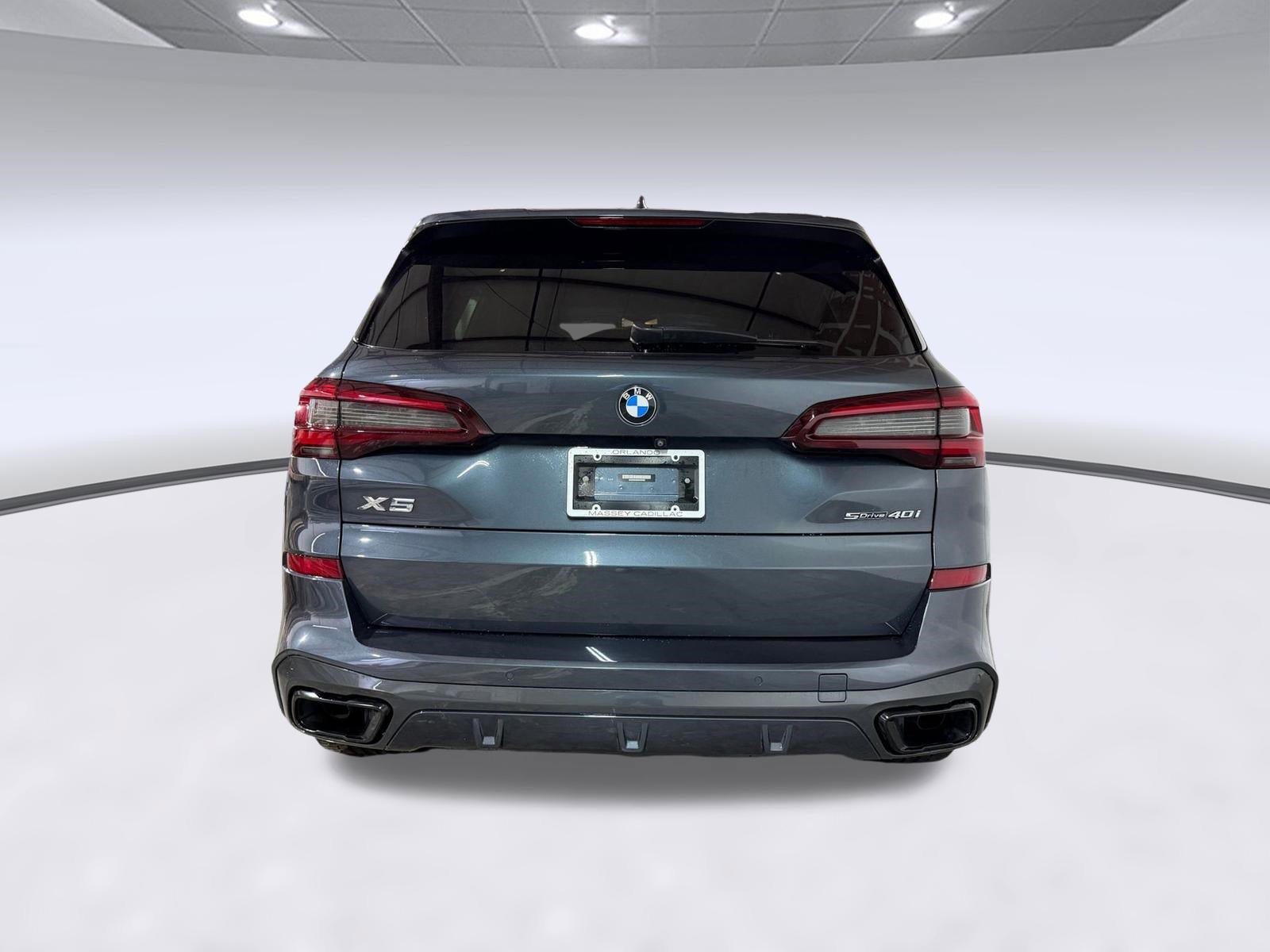 Used 2022 BMW X5 sDrive40i w/ M Sport Package image 9