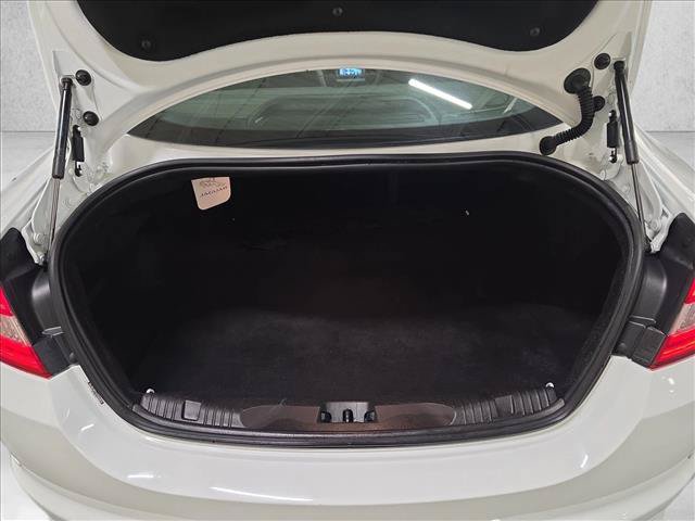 Used 2015 Jaguar XF Portfolio AWD/4WD image 13