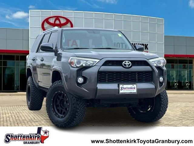 Used 2018 Toyota 4Runner SR5 image 1