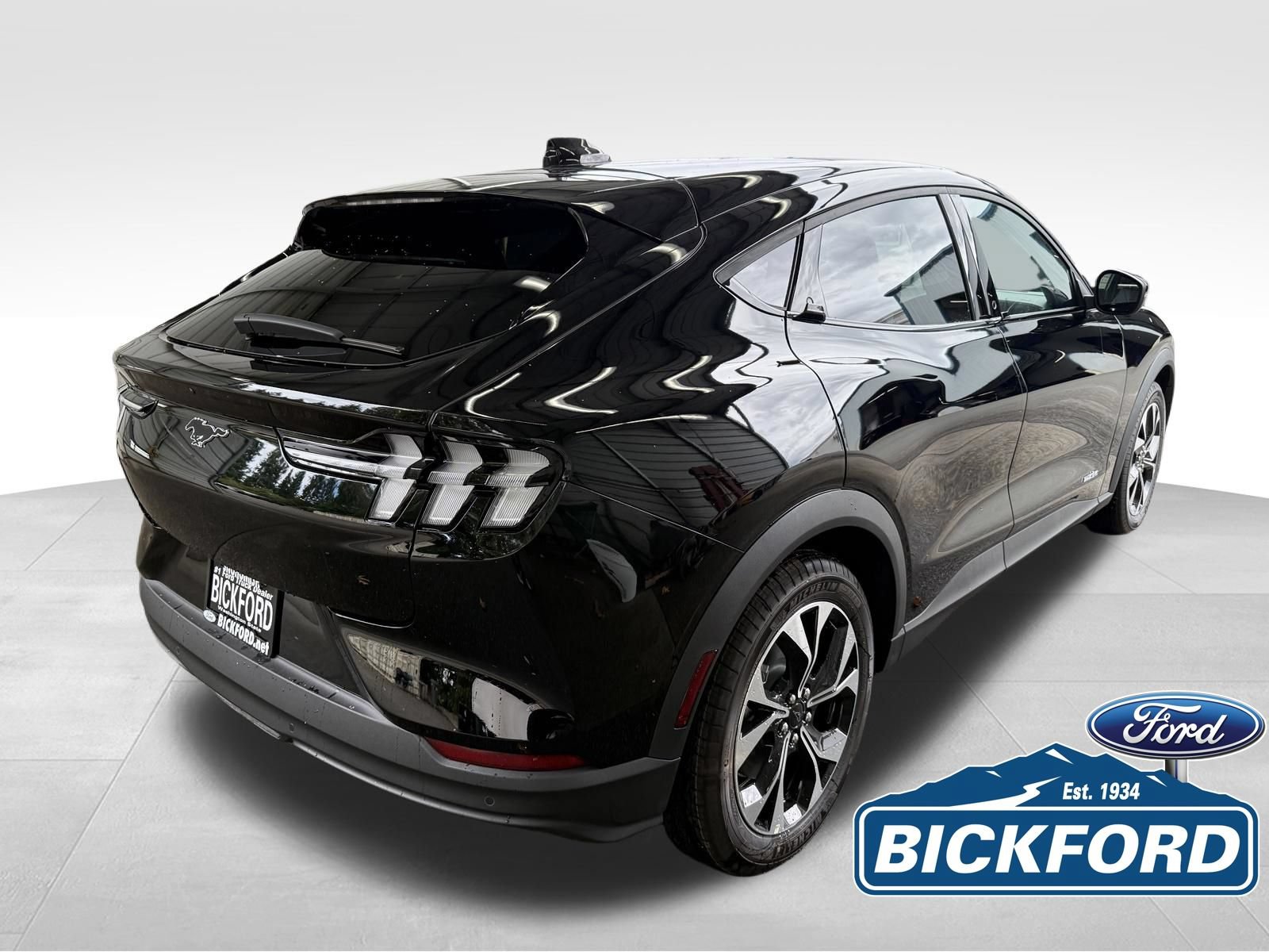 New 2026 Ford Mustang Mach-E Select RWD image 5