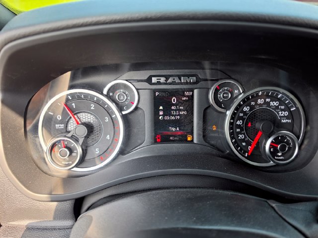 New 2026 RAM 2500 Tradesman AWD/4WD image 15