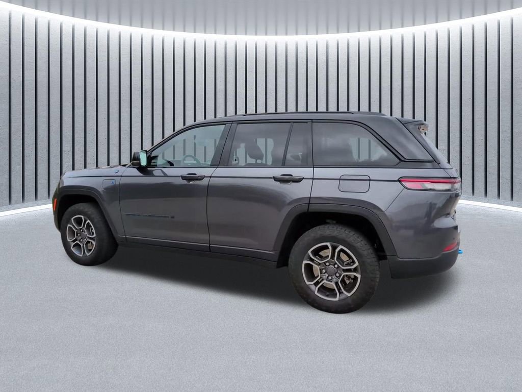 Used 2022 Jeep Grand Cherokee Trailhawk image 12