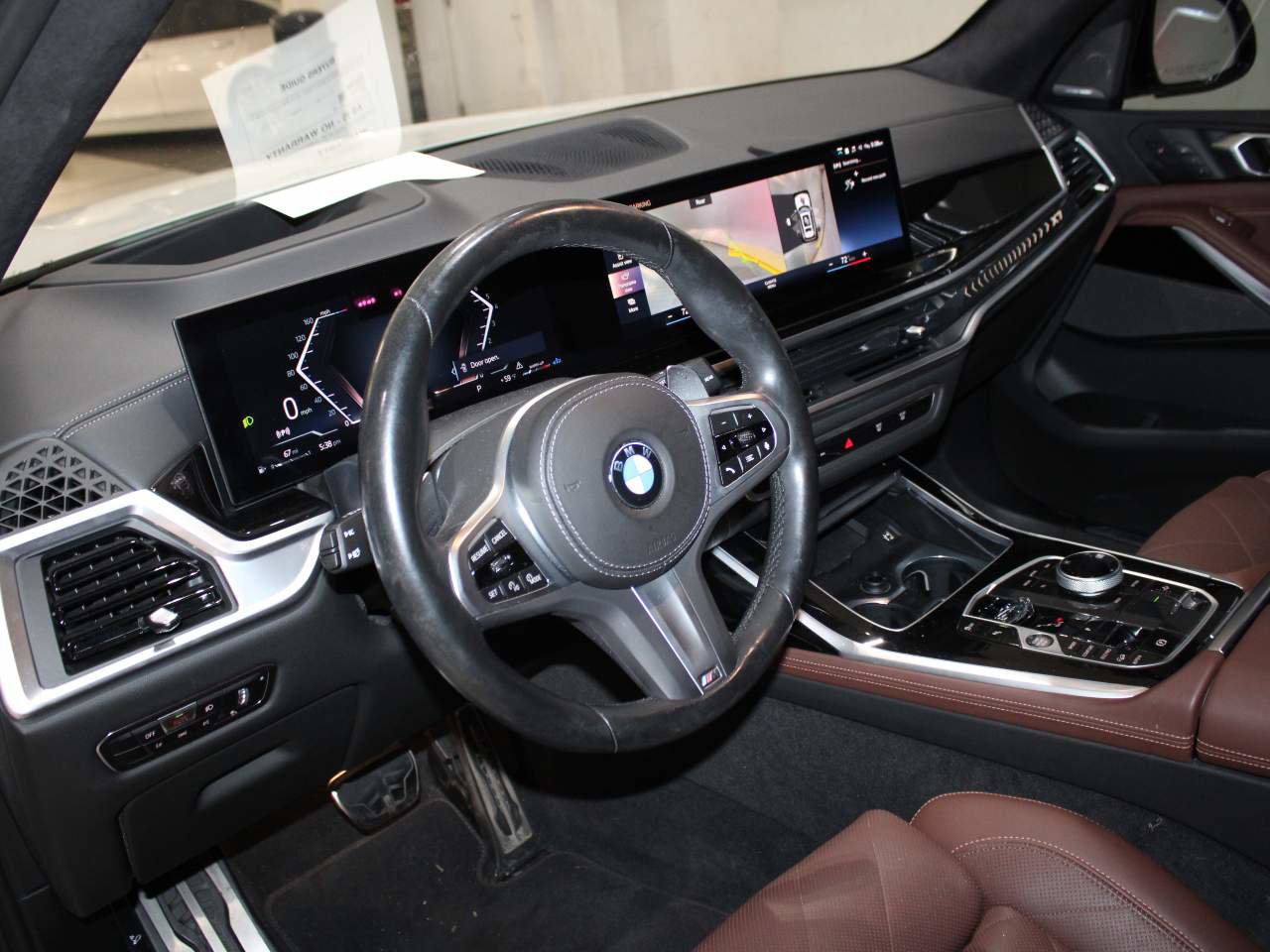 Certified 2023 BMW X7 xDrive40i w/ Executive Package image 9