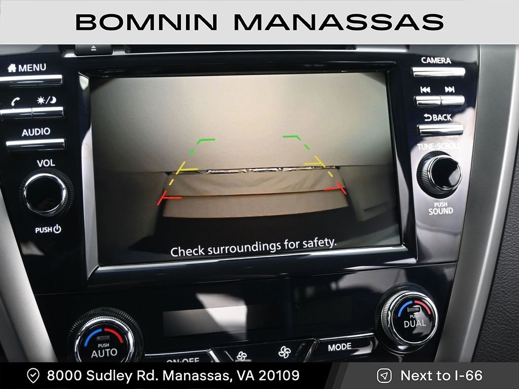 Used 2023 Nissan Murano SV w/ SV Midnight Edition Package FWD image 17