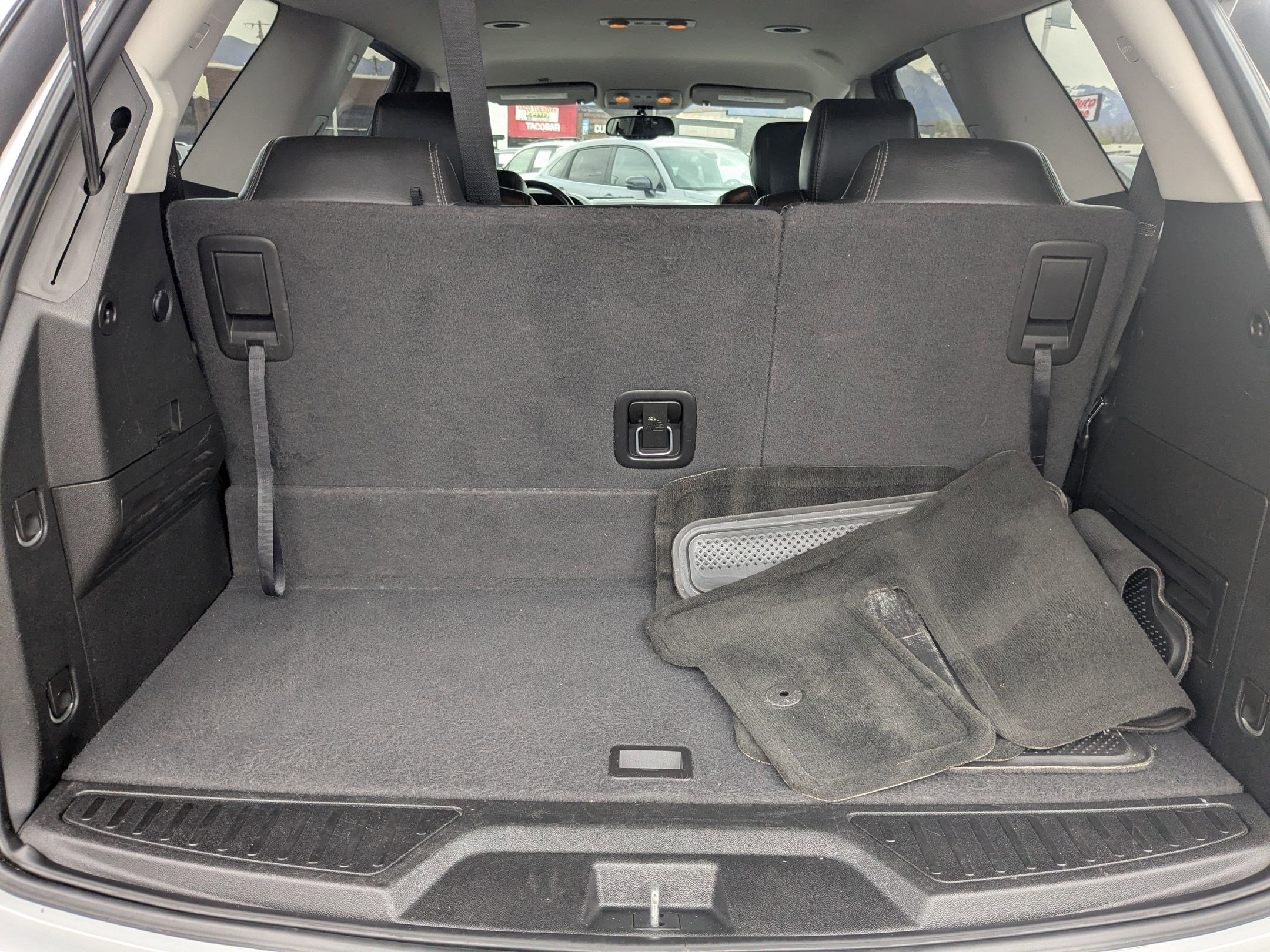 Used 2016 GMC Acadia SLT image 28