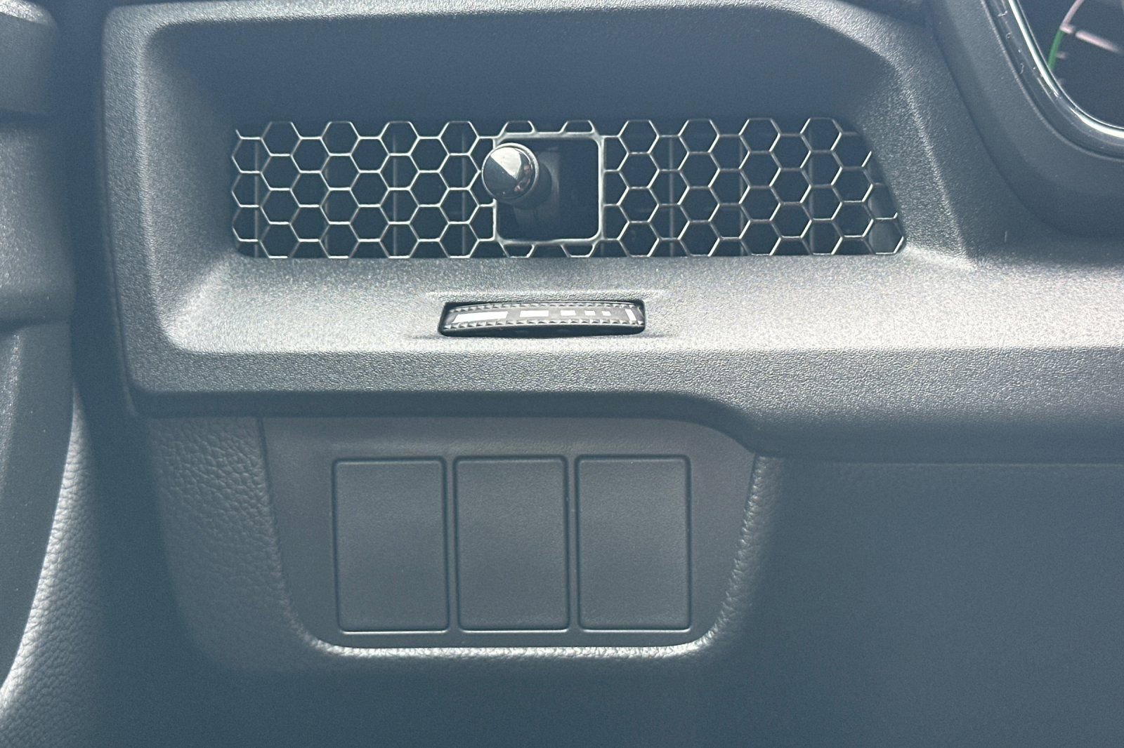 Used 2026 Honda CR-V Sport image 32