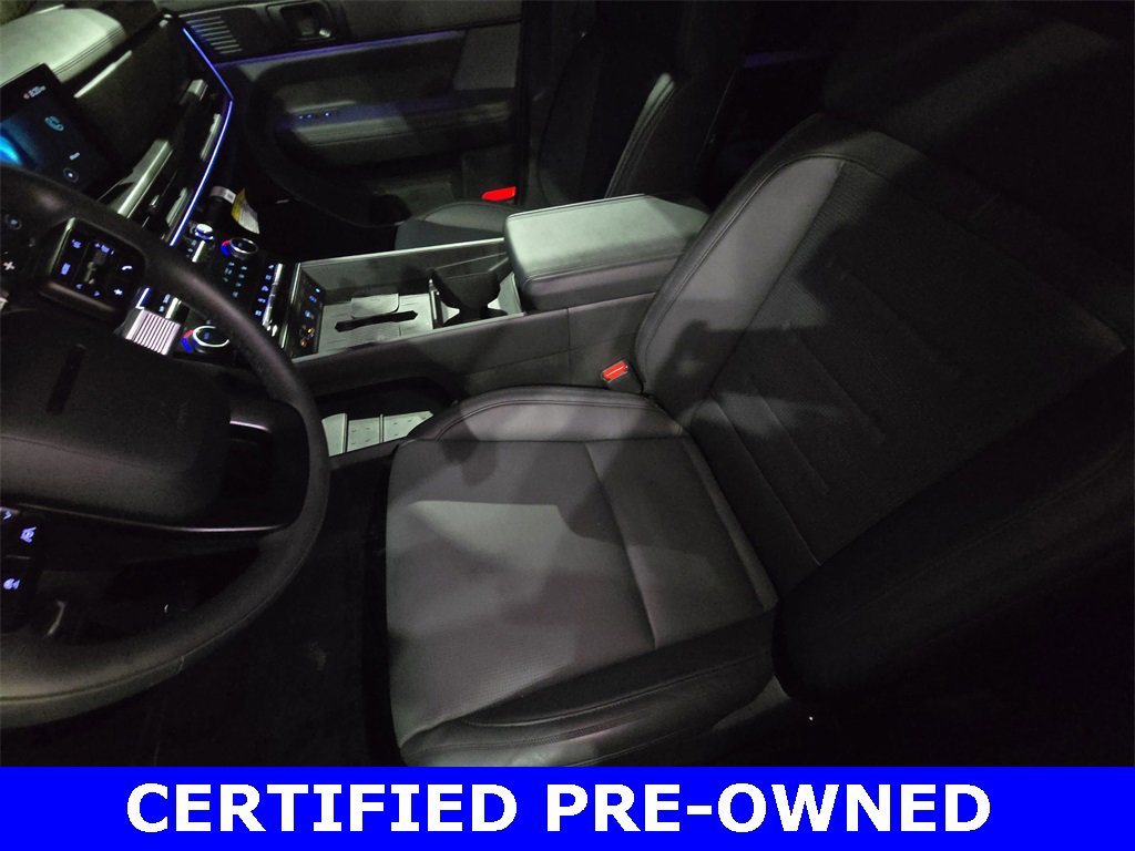 Certified 2025 Hyundai Santa Fe Calligraphy image 16