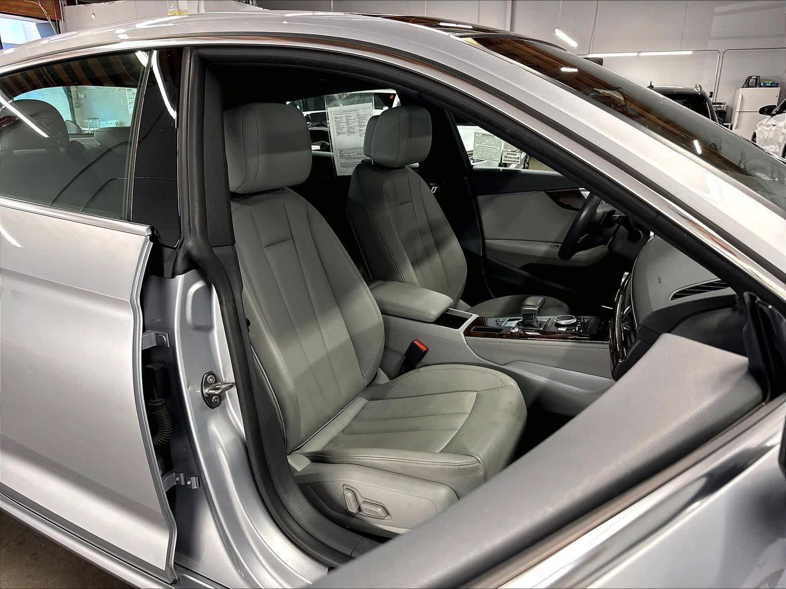 Used 2019 Audi A5 2.0T Premium Plus AWD/4WD image 10