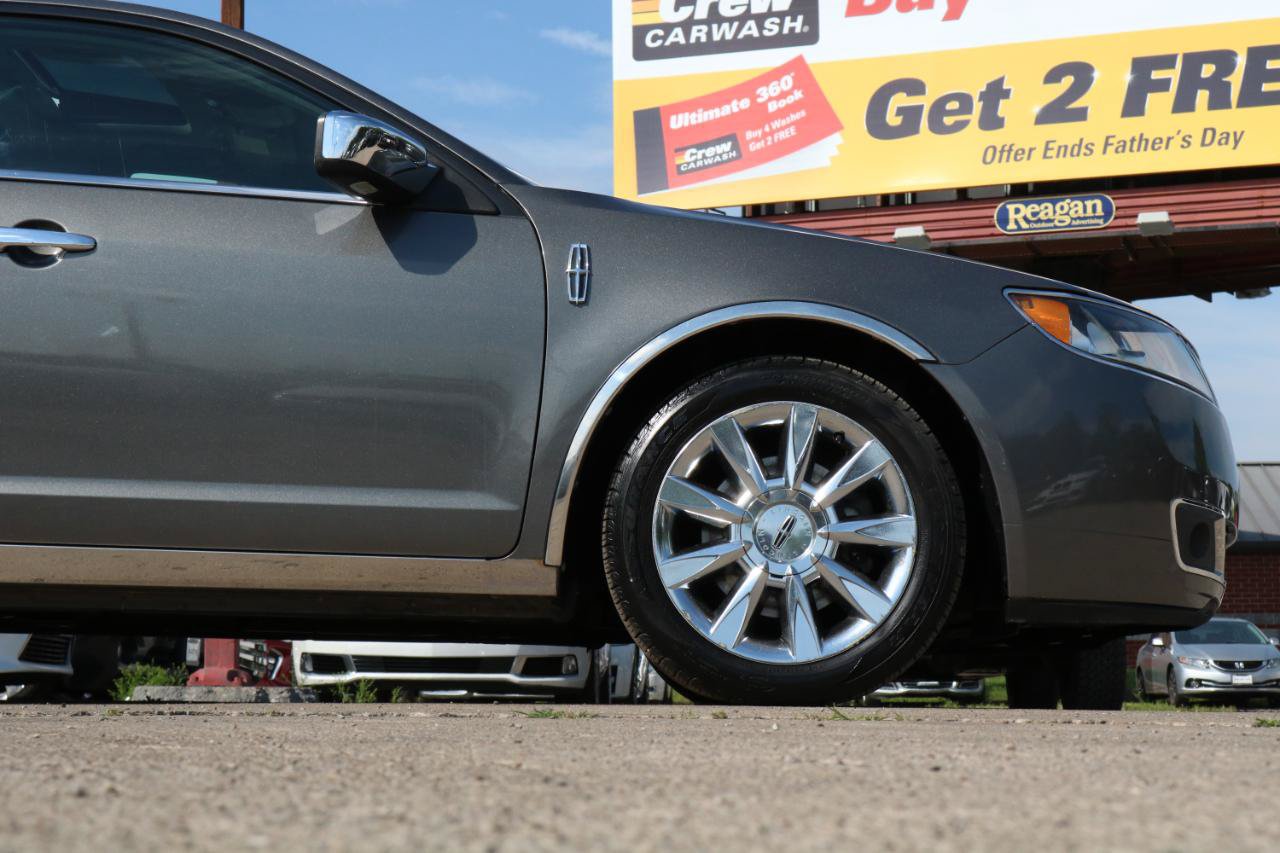 Used 2011 Lincoln MKZ FWD image 6