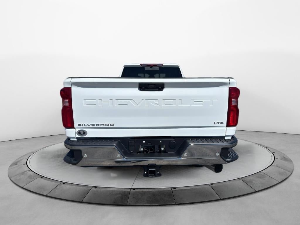 New 2026 Chevrolet Silverado 3500 LTZ w/ LTZ Convenience Package AWD/4WD image 6