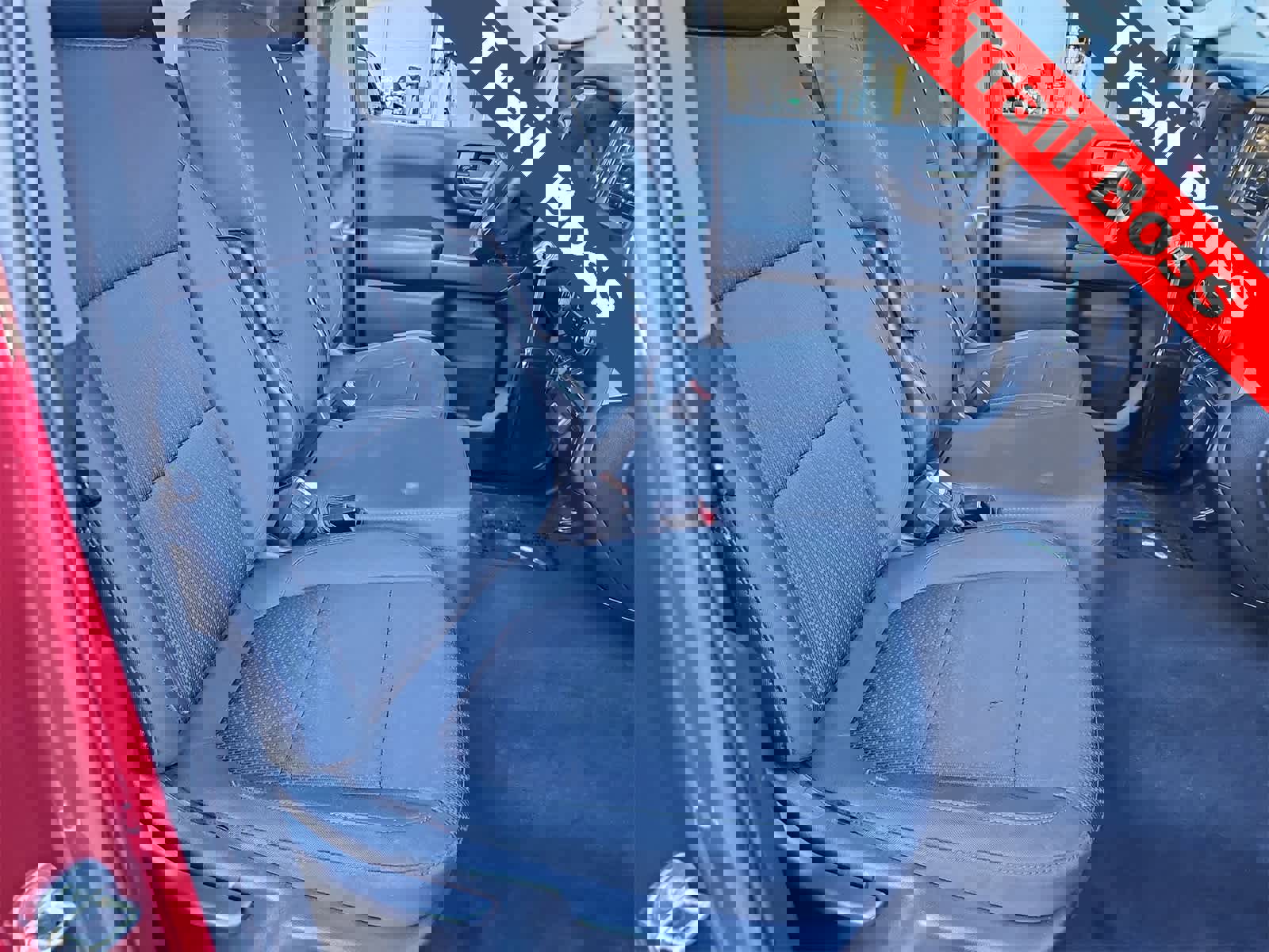 Used 2019 Chevrolet Silverado 1500 Custom Trail Boss w/ Custom Convenience Package image 18