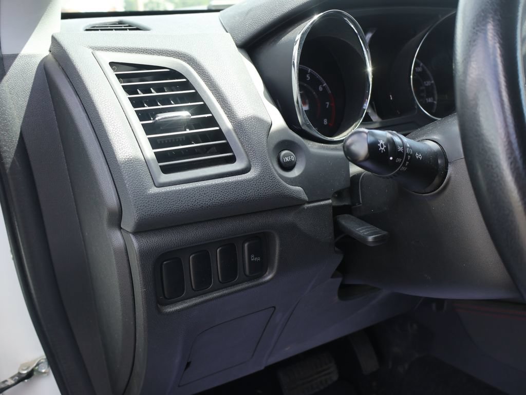 Used 2019 Mitsubishi Outlander Sport SE FWD image 19
