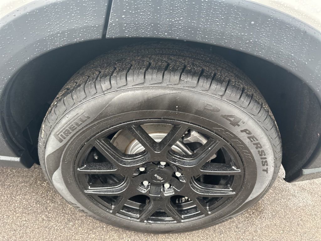 Used 2023 Honda HR-V LX image 34