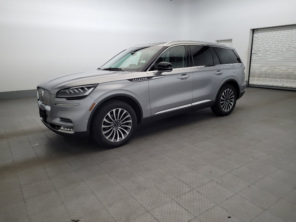 Used 2021 Lincoln Aviator Reserve w/ Equipment Group 201A image 2