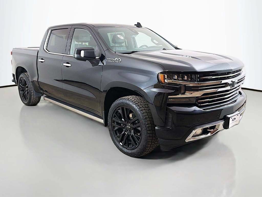 Used 2020 Chevrolet Silverado 1500 High Country w/ Technology Package AWD/4WD image 2
