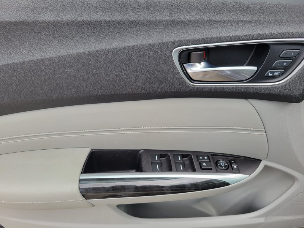 Used 2020 Acura TLX FWD image 16