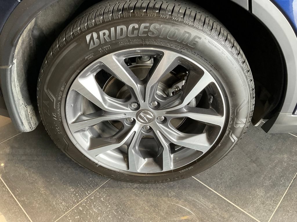 Certified 2024 Acura MDX w/ Technology Package AWD/4WD image 8