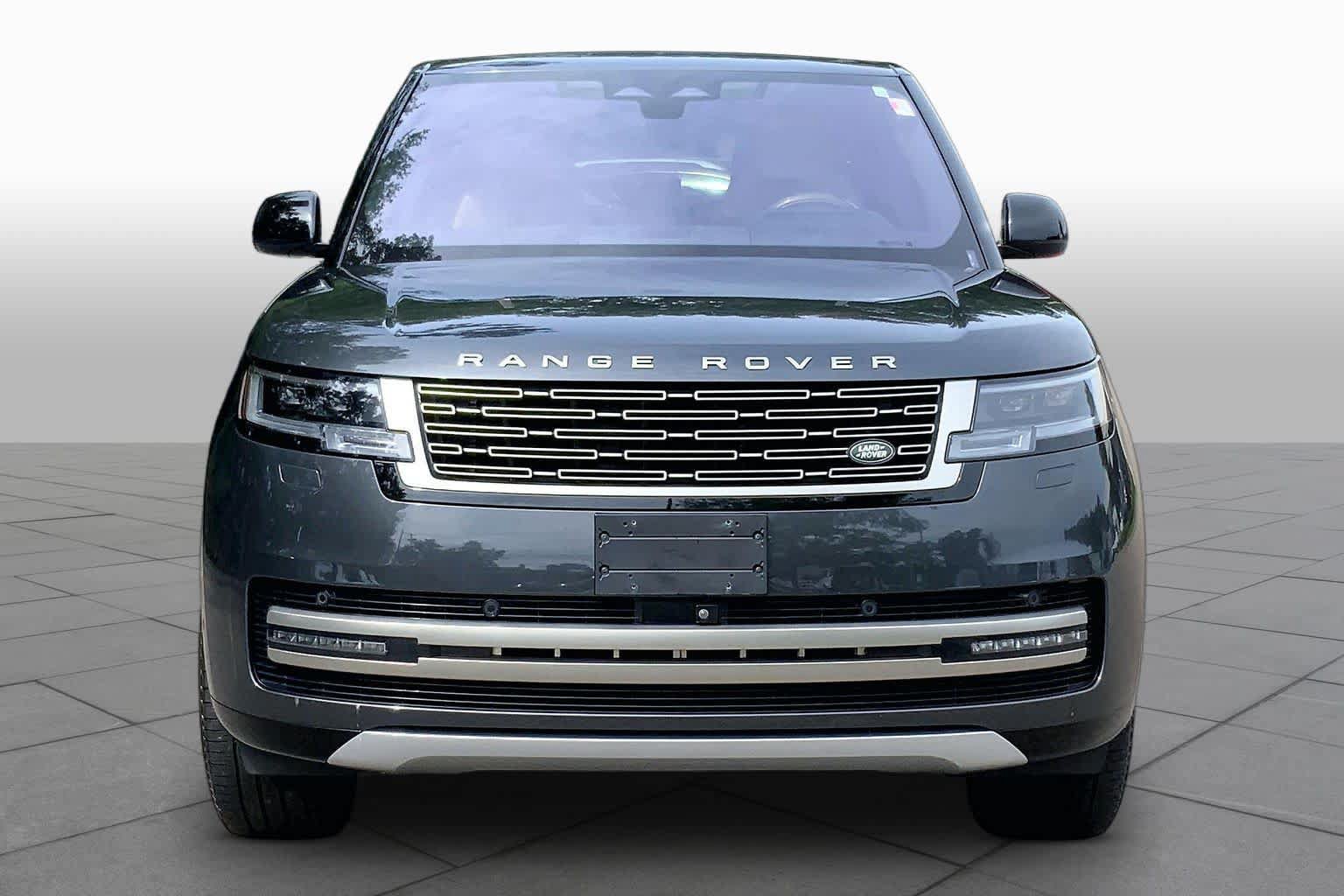 Used 2023 Land Rover Range Rover SE AWD/4WD image 4