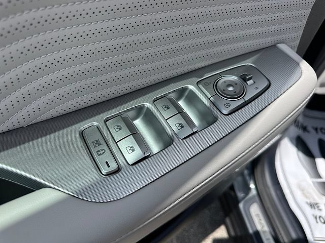 Used 2025 Hyundai Palisade Calligraphy AWD/4WD image 19